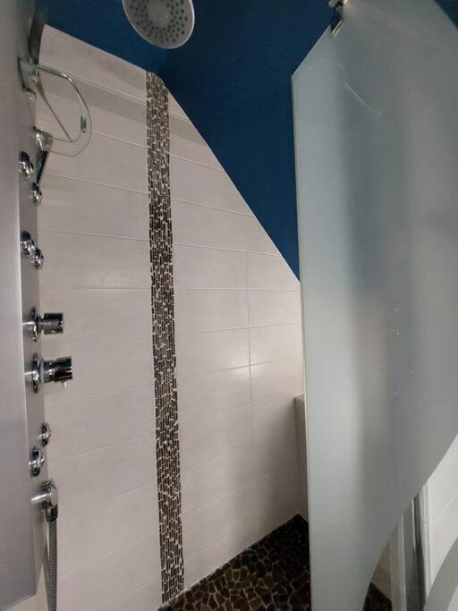 Bel Appartement 50 M2 Aux Portes De Strasbourg De 1 A 5 Personnes Chez Particuliers Avec 2 Sdb Coin Cuisine-Repas Et Kitchinette Prix Negociable Pour 1 Personne Vendenheim Exterior foto
